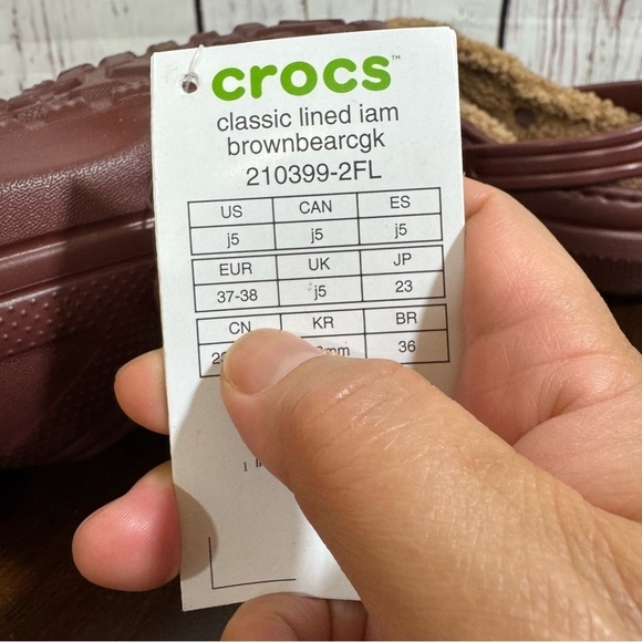 Crocs Classic Lined Bear Clog Kids Size J5 Women’s 6-6.5 Super Cute NWT - Picture 5 of 10